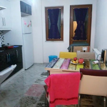 Akarat Apart 1 * Трабзон